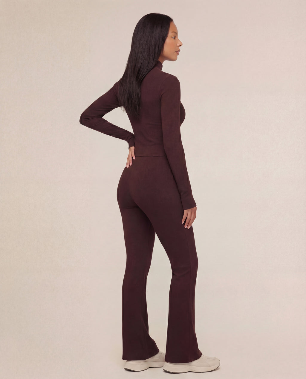 GLOWA Brown Workout Set